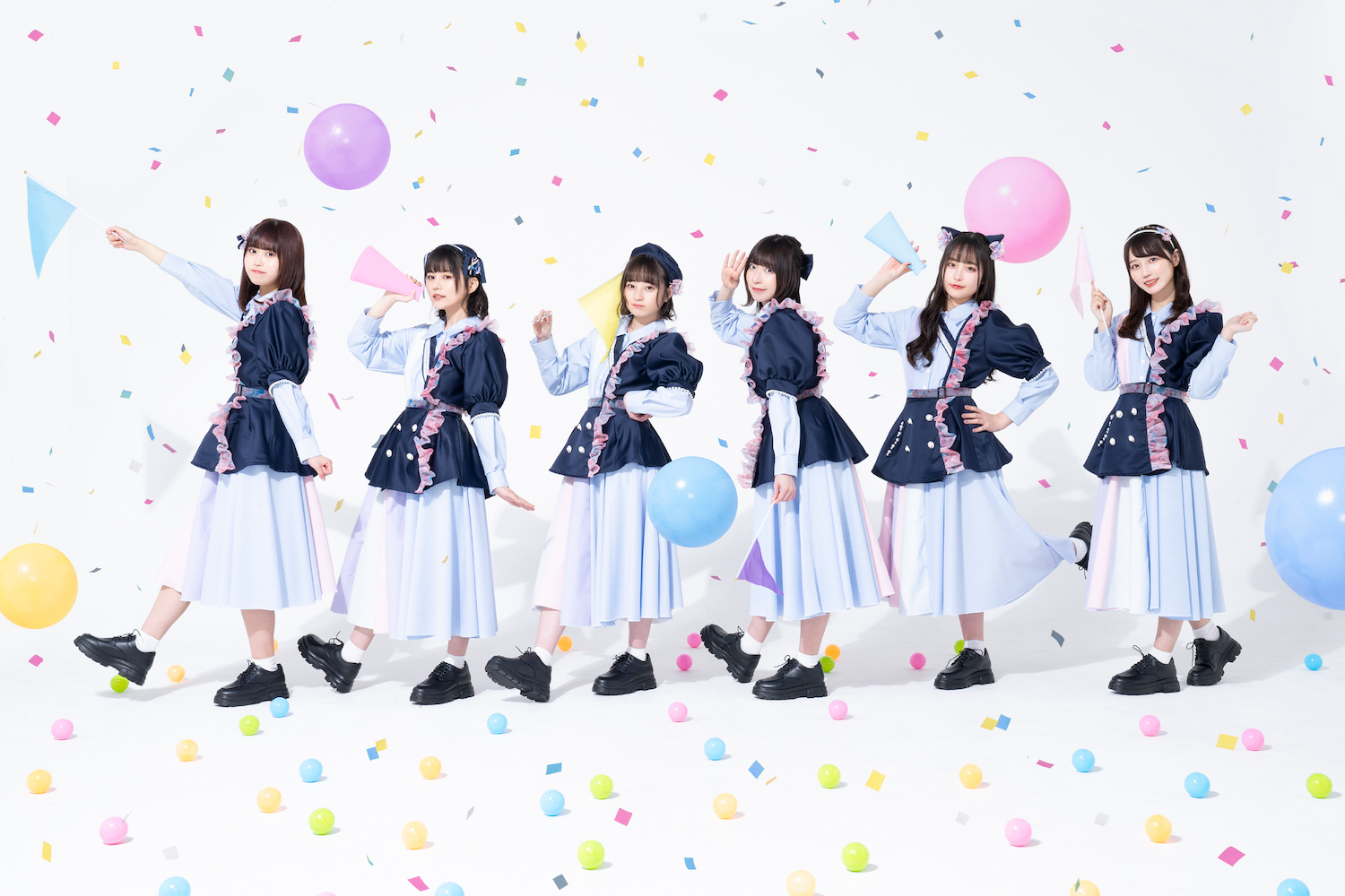 激安通販の フレッシュなパフォーマンスと個性あふれる歌声が魅力のアイドル アイドル